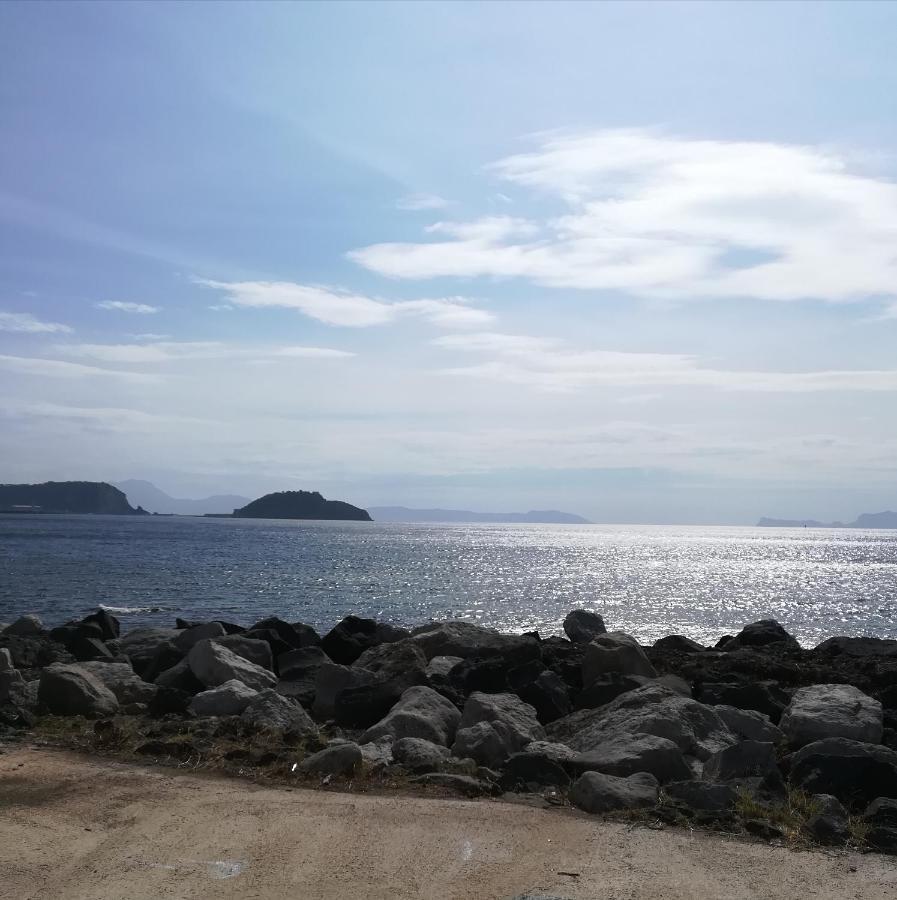 Flat Near The Sea In Pozzuoli Apartment Exterior photo